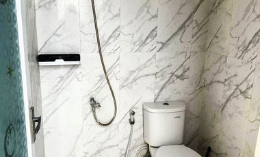 Rumah Bagus Ad AC, Kitchenset Di cluster Tohudan Colomadu