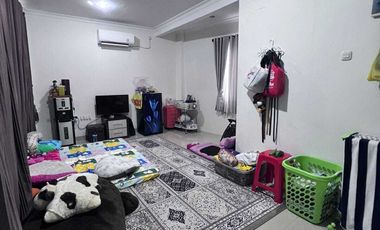 Rumah Besar di Bella vista garden, delima, pekanbaru