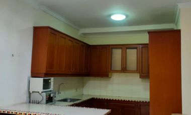 Rumah 4 kamar semi furnish kelapa gading