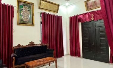 Rumah di Sei mintan, simpang tiga, deketnya SMA 14 Pekanbaru
