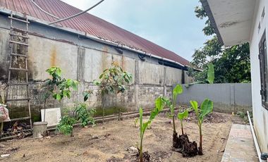 Rumah di Sei mintan, simpang tiga, deketnya SMA 14 Pekanbaru