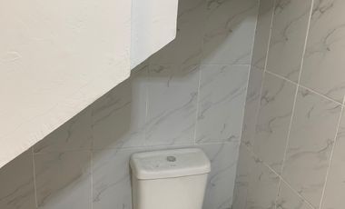 Manivestasi terbaik rumah 2 lantai di pusat kota