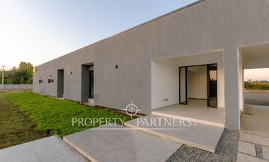 Espectacular casa nueva en exclusivo condominio