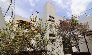 CASA EN VENTA COL. BOSQUE CAMELINAS