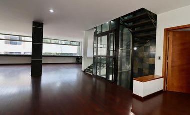 CASA EN VENTA COL. BOSQUE CAMELINAS