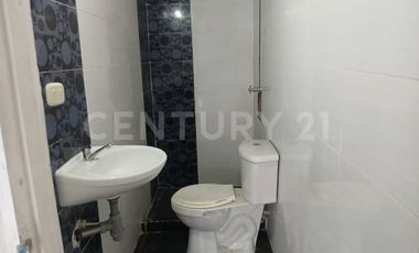 ALQUILO PISO 2 Y TERRAZA EN CASA INDEPENDIENTE VEGAS DE COMFANDI