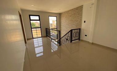 VENTA CASA ESTRENO CIUDAD  CELESTE (VM)