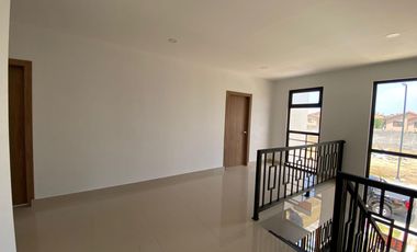 VENTA CASA ESTRENO CIUDAD  CELESTE (VM)
