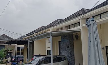 Hunian exclusife 1 Lt Lokasi Strategis Teristimewa