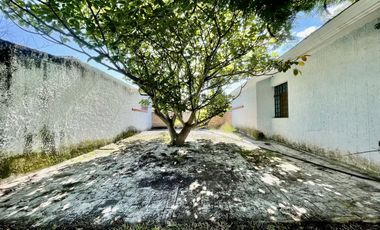 Terreno en venta con construcciones – Ixtlahuacán de los membrillos