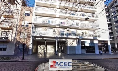 Venta -  Cochera - Barrio Echesortu