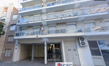 Venta -  Cochera - Barrio Echesortu