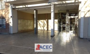 Venta -  Cochera - Barrio Echesortu