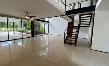 Casa en venta en Mérida, Privada Club de golf La Ceiba ( Mangos 29)