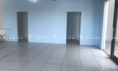 LOCAL COMERCIAL EN RENTA EN  PLAZA SCALA  L106