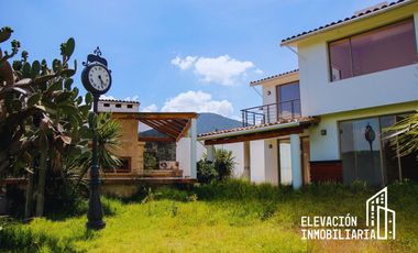 Residencia en Venta  en La Estadía, Zona Esmeralda con gran jardín