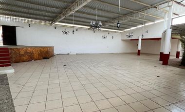 SALON DE EVENTOS  Y LOCAL COMERCIAL EN RENTA EN COLONIA EL JOBO
