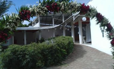 SALON DE EVENTOS  Y LOCAL COMERCIAL EN RENTA EN COLONIA EL JOBO