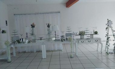SALON DE EVENTOS  Y LOCAL COMERCIAL EN RENTA EN COLONIA EL JOBO