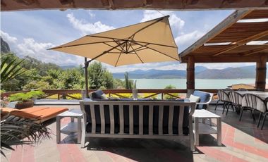 CASA EN RENTA COMPARTIDA CON VISTA Y ACCESO AL LAGO ~ LA PEÑA