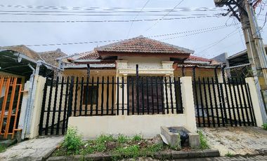 rumah 1.5 lantai sutorejo tengah siap pakai baru renov surabaya timur