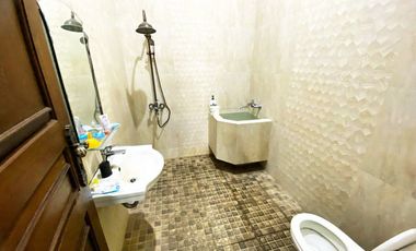 Rumah Mewah Bonus Furnish Komplit di Solo Kota