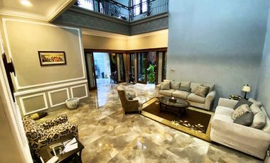 Rumah Mewah Bonus Furnish Komplit di Solo Kota