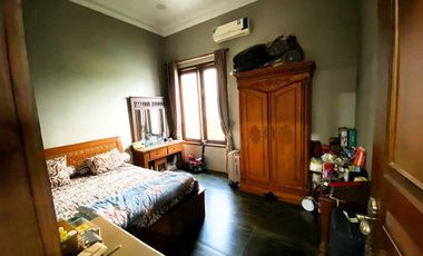 Rumah Mewah Bonus Furnish Komplit di Solo Kota