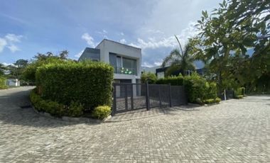 Venta  y Permuta Casa Campestre en San Jerónimo