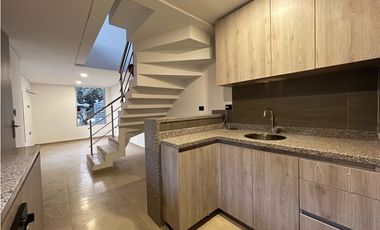 Se arrienda casa en El Jardín, Santa Marta