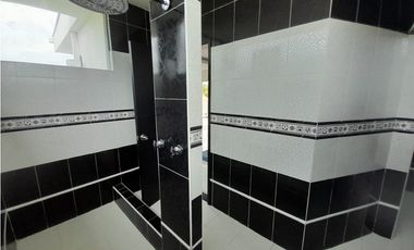 CASA CON PISCINA PRIVADA Y JACUZZI SAN MARCOS POBLADO RICAURTE CUND