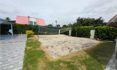 CASA CON PISCINA PRIVADA Y JACUZZI SAN MARCOS POBLADO RICAURTE CUND