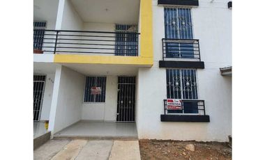 SE ARRIENDA CASA URB. DON ALBERTO NORTE