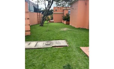 VENTA CASA EN CONJUNTO CON CLUB HOUSE , CHIA