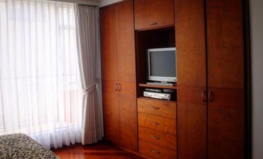 VENTA CASA EN CONJUNTO CON CLUB HOUSE , CHIA
