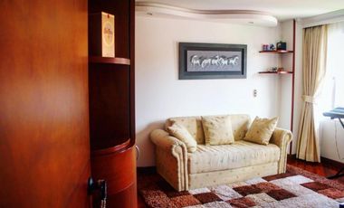 VENTA CASA EN CONJUNTO CON CLUB HOUSE , CHIA