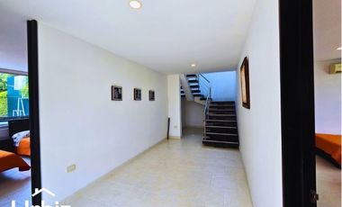 Espectacular Casa Campestre con Salón de Juegos en Verdesol, Melgar