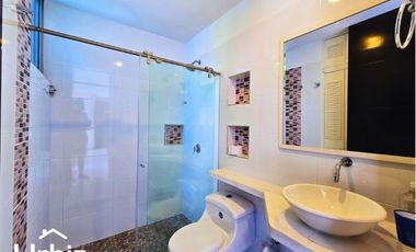 Espectacular Casa Campestre con Salón de Juegos en Verdesol, Melgar