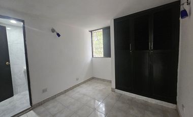 Se-vende-casa-en-conjunto-2-habitaciones-con-estudio-barrio-ciudad-jardín-barranquilla