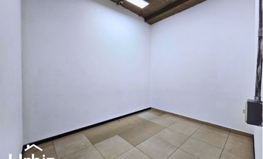 Arriendo Oficina En Obra Blanca de 1517 m² en Floresta