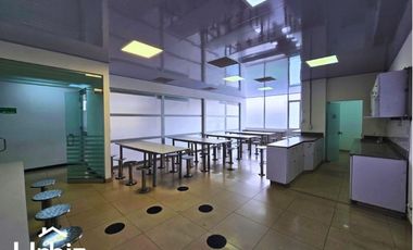 Arriendo Oficina En Obra Blanca de 1517 m² en Floresta