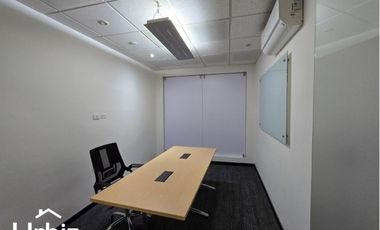 Oficina Amoblada para Contact Center de 810 m² en Arriendo