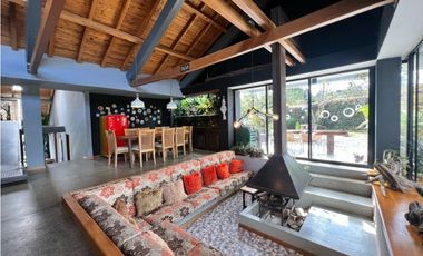 Casa  en Envigado para la venta sector  Escobero - Alto Palmas