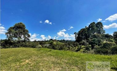 LOTE EN CONJUNTO CERRADO LISTO PARA CONSTRUIR DE 3.800 M2