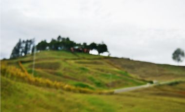 Venta de lote en unidad cerrada – 2.225 m² – El Retiro, Antioquia