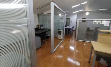 LOCAL U OFICINA EN ARRIENDO BARRIO COLOMBIA