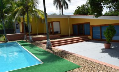 EXCELENTE CASA QUINTA PARA LA VENTA EN RICAURTE  CUNDINAMARCA.