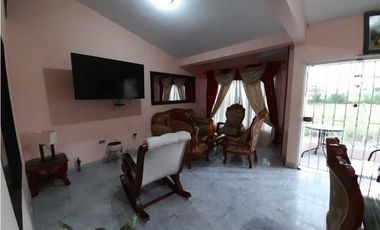 Barrio La Perseverancia - Casa bifamiliar en venta