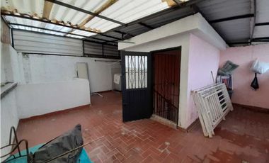 Barrio La Perseverancia - Casa bifamiliar en venta