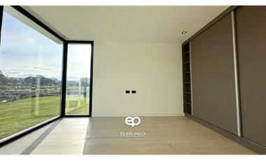 VENTA Exclusiva Casa 5 amb A ESTRENAR en Barrio Rumencó Joven